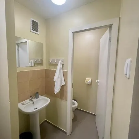 Guest house Savan House 