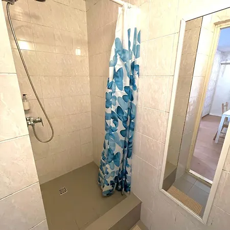 Guest house Savan House 